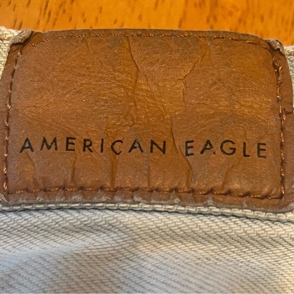 American Eagle distressed shorts, size small - Picture 7 of 10